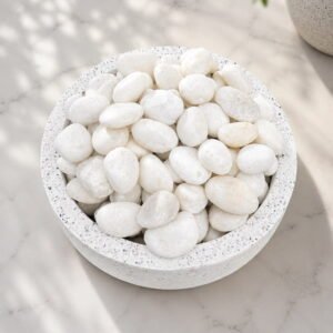 BDP09 Pearl White Pebbles (3-5cm) 10kg Bag